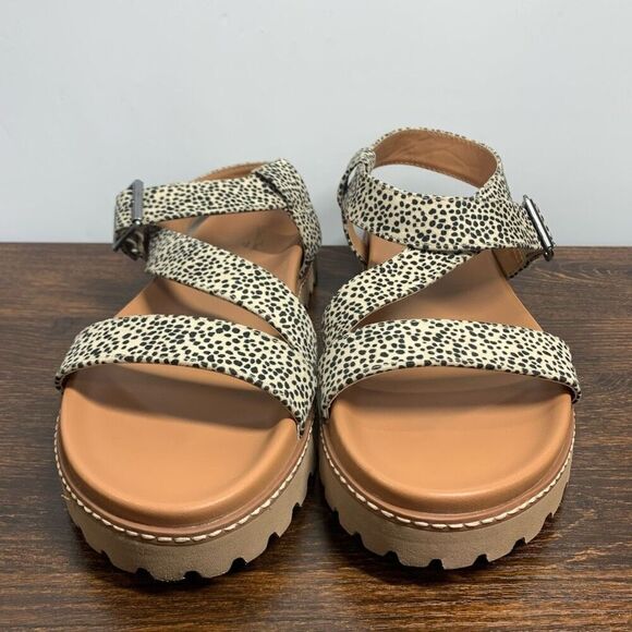 Universal Thread Women's Animal Print Platform Strappy Sandals Brown Size 11 - Picture 3 of 8